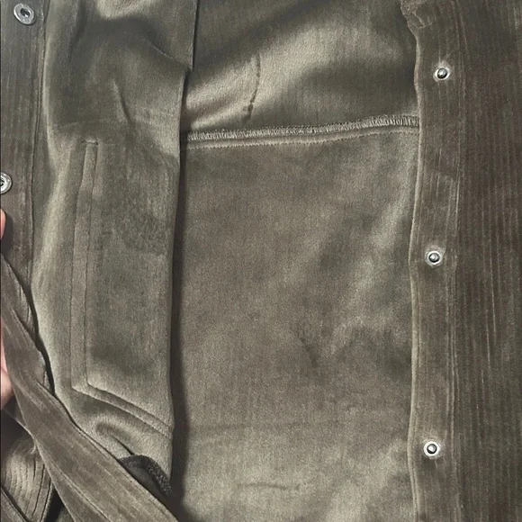 Women’s Dark Brown Velor Corduroy Shirt Jacket - Picture 5 of 10